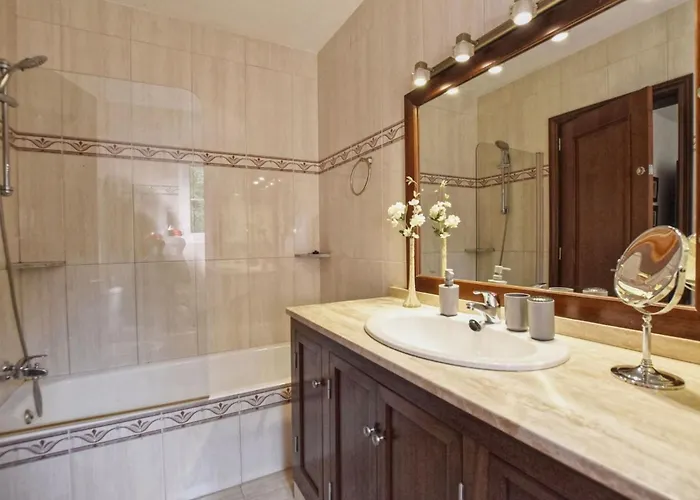 Tortolas By Interhome *